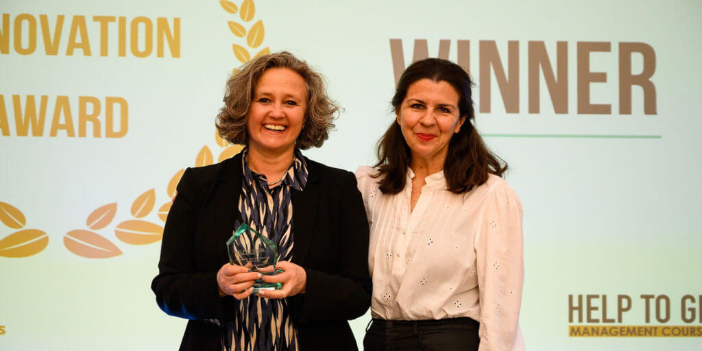 Jo Smith Wins Innovation Award